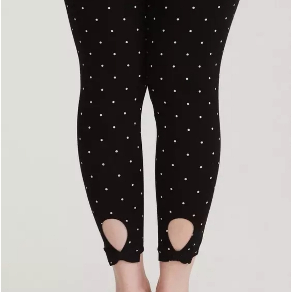 Torrid Black & White Dotted Bow Legging